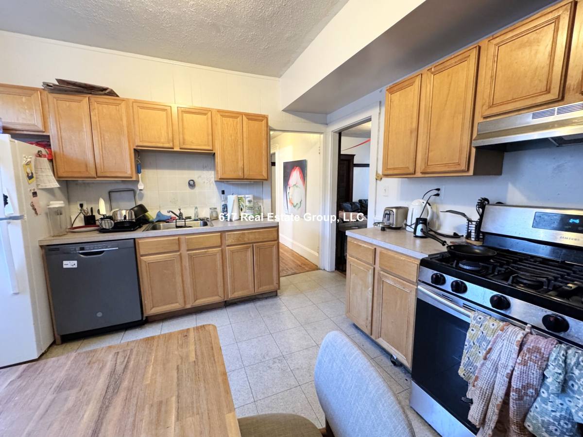 Apartment for rent at 7 Gardner Terrace #O3, Allston, MA 02134