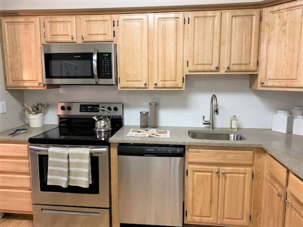 100 Barclay Court, Langhorne, PA 19047 - Apartment for Rent - Image 2