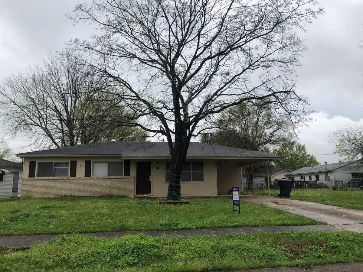 3204 Impala Dr, Bossier City, LA 71112
