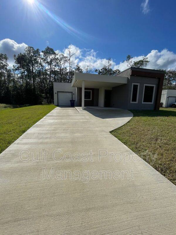 House for rent at 137 Greenbriar Blvd, Lehigh Acres, FL 33972