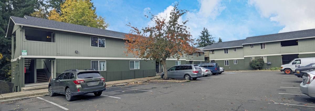 Apartment for rent at 855 SE Ford St, McMinnville, OR 97128