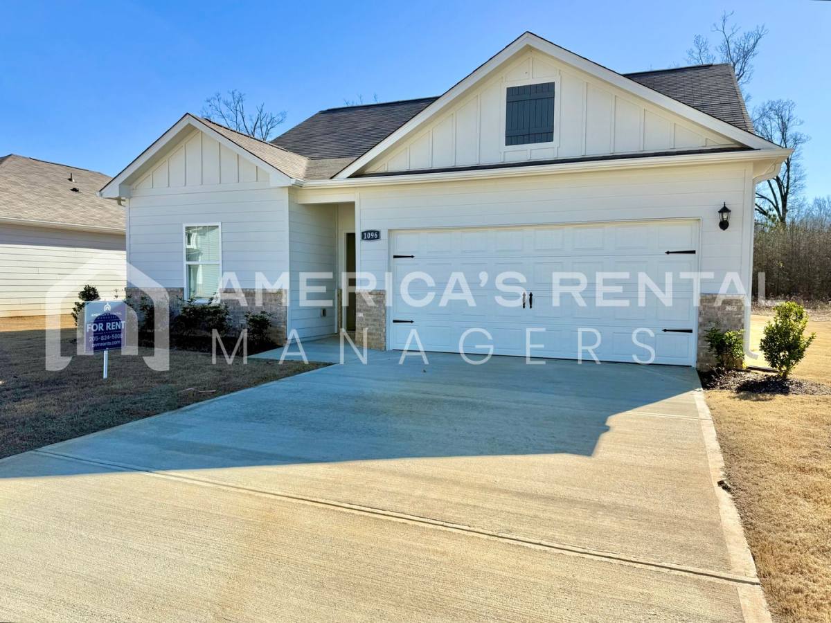 House for rent at 1096 Pilgrim Lane, Montevallo, AL 35115