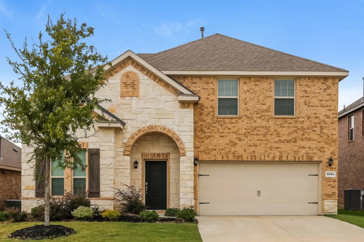 House for rent at 3013 Colorado Dr, Little Elm, TX 75068