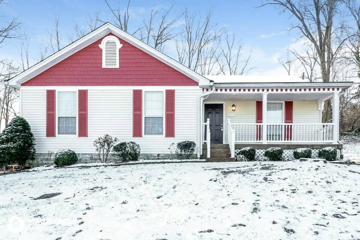 House for rent at 1121 Jacksons View Rd, Hermitage, TN 37076