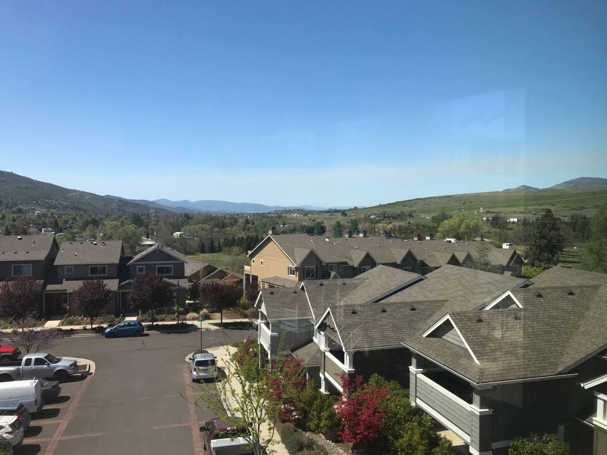 Apartment for rent at 651 Fair Oaks Ave, Ashland, OR 97520