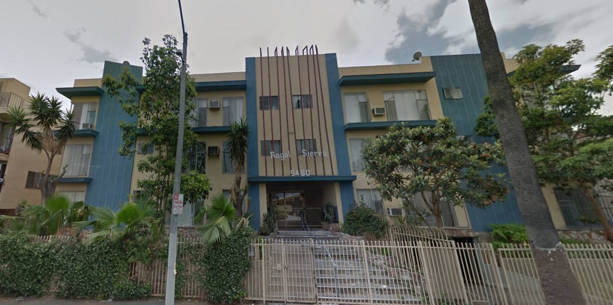 Apartment for rent at 5460 Sierra Vista Ave, Los Angeles, CA 90038