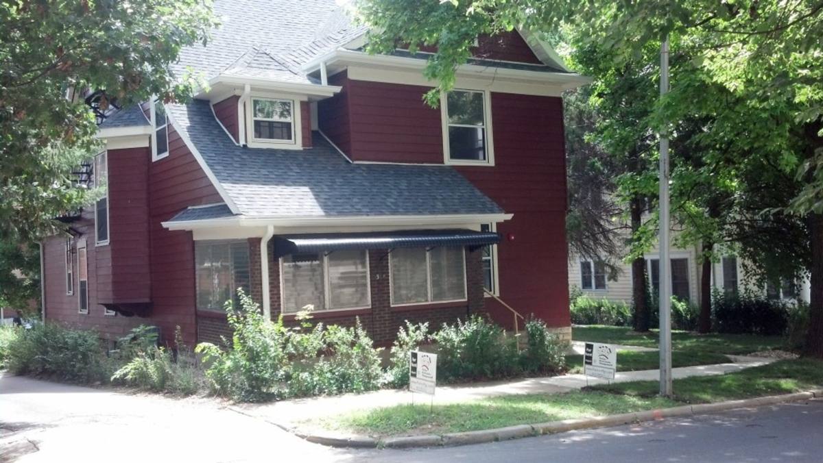 Apartment for rent at 308-312 N Washington St, Bloomington, IN 47408
