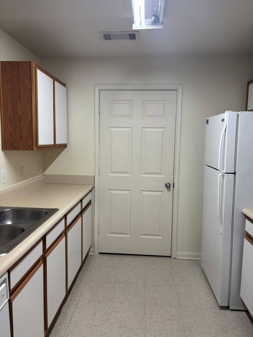 Apartment for rent at 4020 W 2nd St, North Platte, NE 69101