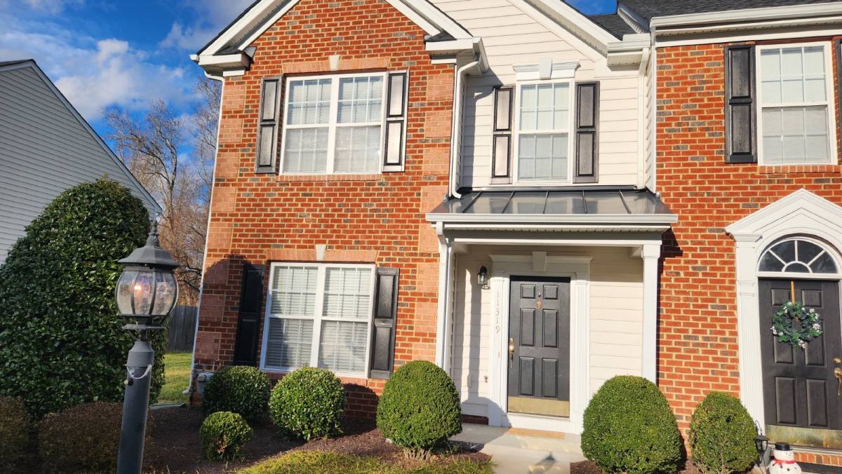 Townhouse for rent at 11319 Abbots Cross Lane, Glen Allen, VA 23059
