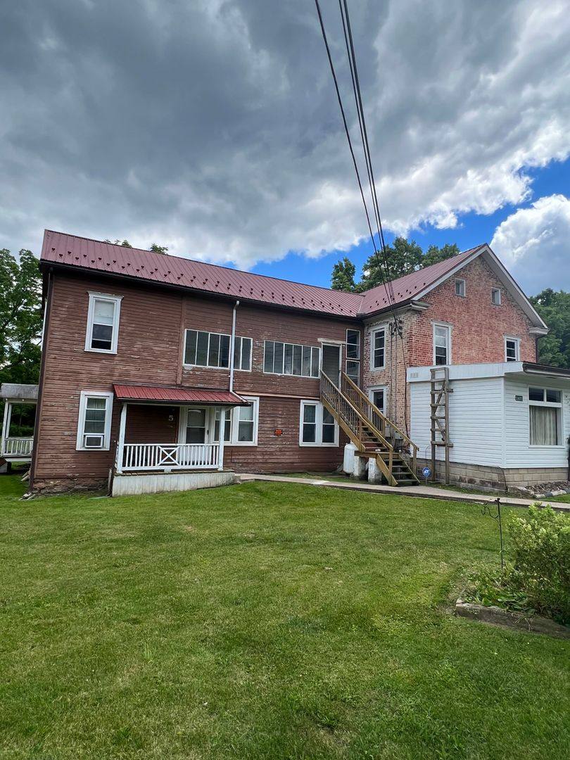 Apartment for rent at 436 Grist Mill Rd, Burnt Cabins, PA 17215