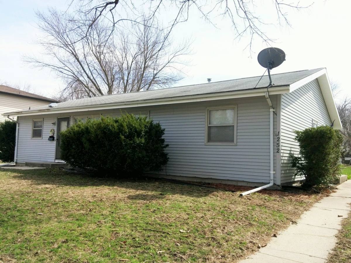 House for rent at 1250 24th St, Ames, IA 50010