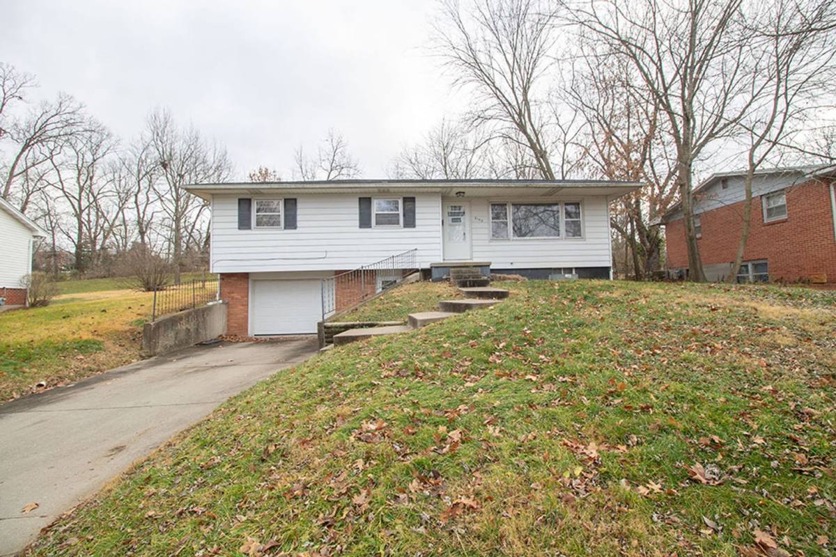 House for rent at 2102 Woodlea Dr, Columbia, MO 65201