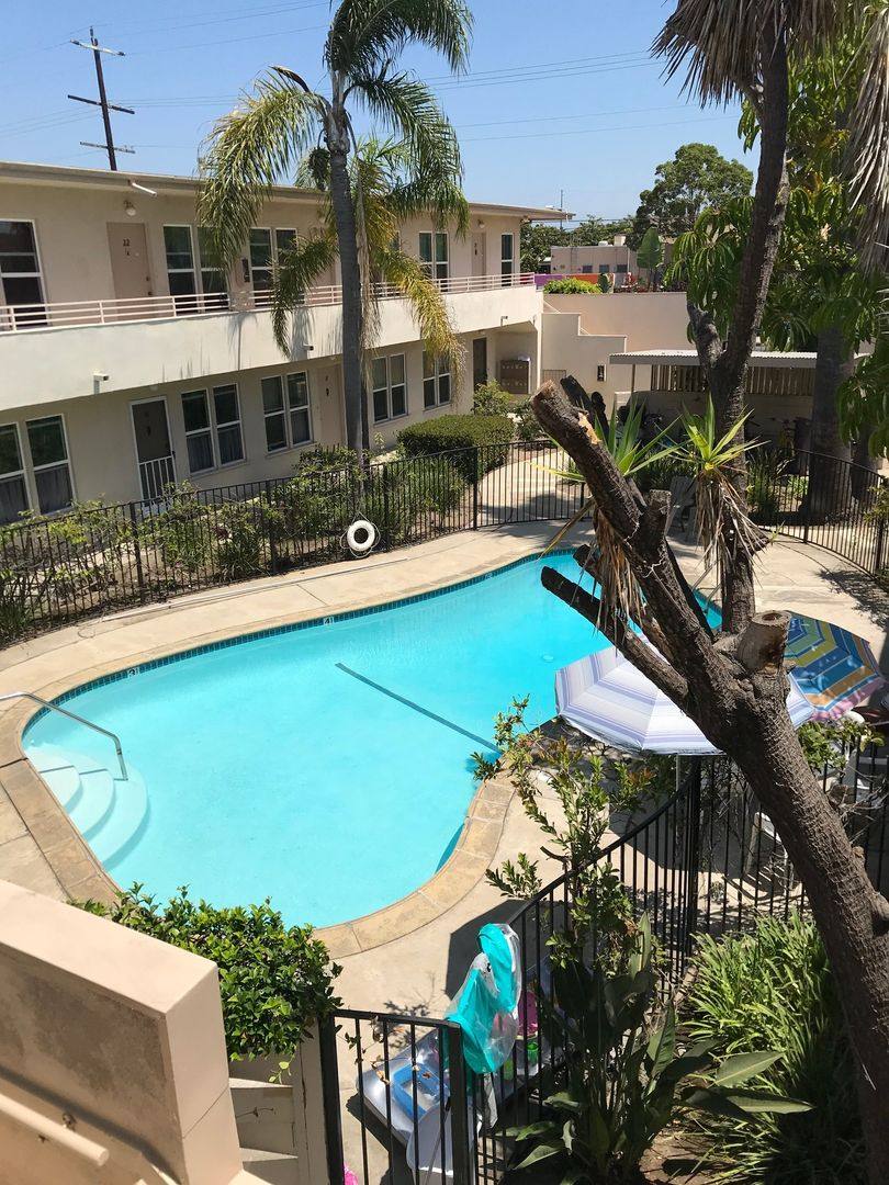Apartment for rent at 3575 -3585-3595 S Sepulveda, Los Angeles, CA 90034