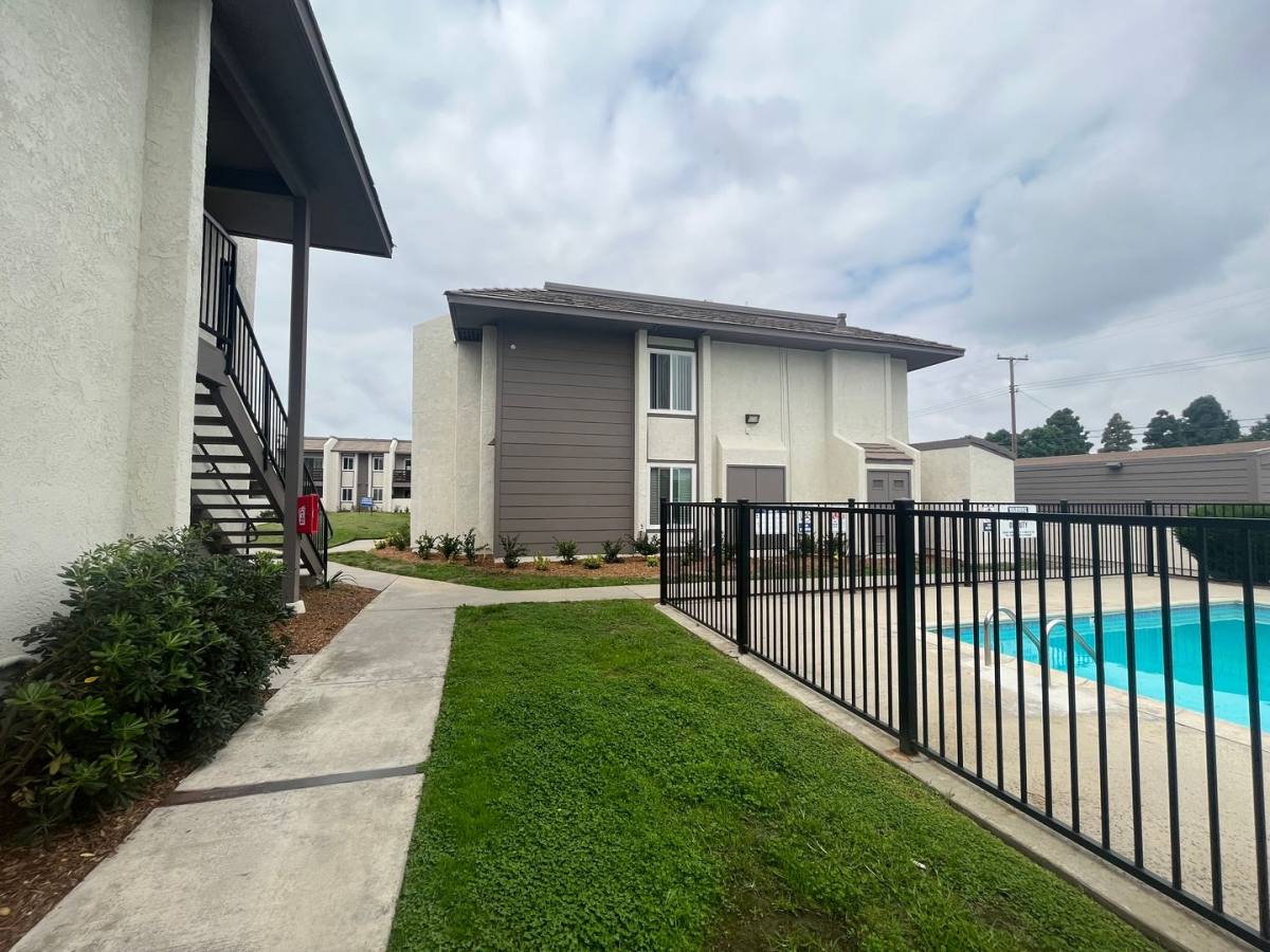 Apartment for rent at 10621 Bolsa Ave, Garden Grove, CA 92843