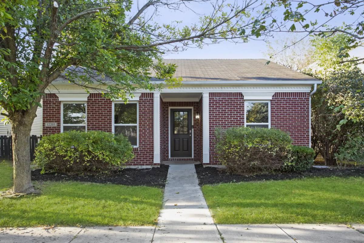 House for rent at 12203 Weathervane Dr, Noblesville, IN 46060