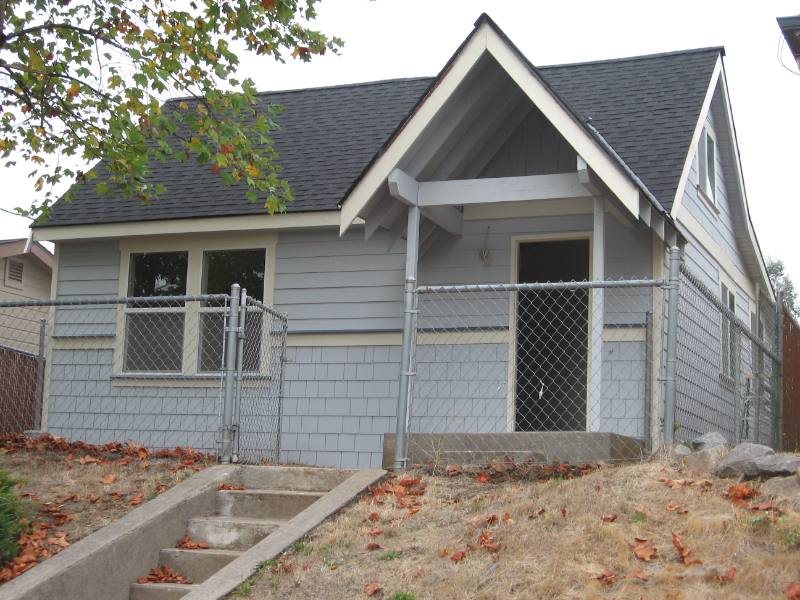 House for rent at 5515 N Syracuse St, Portland, OR 97203