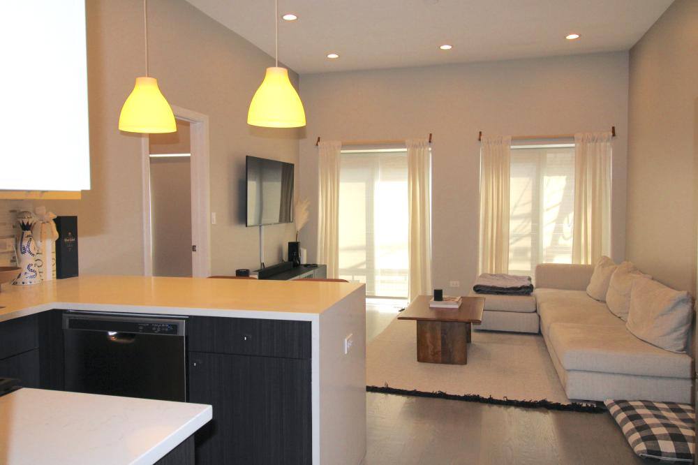 Apartment for rent at 935 N Ashland Ave #2R, Chicago, IL 60622
