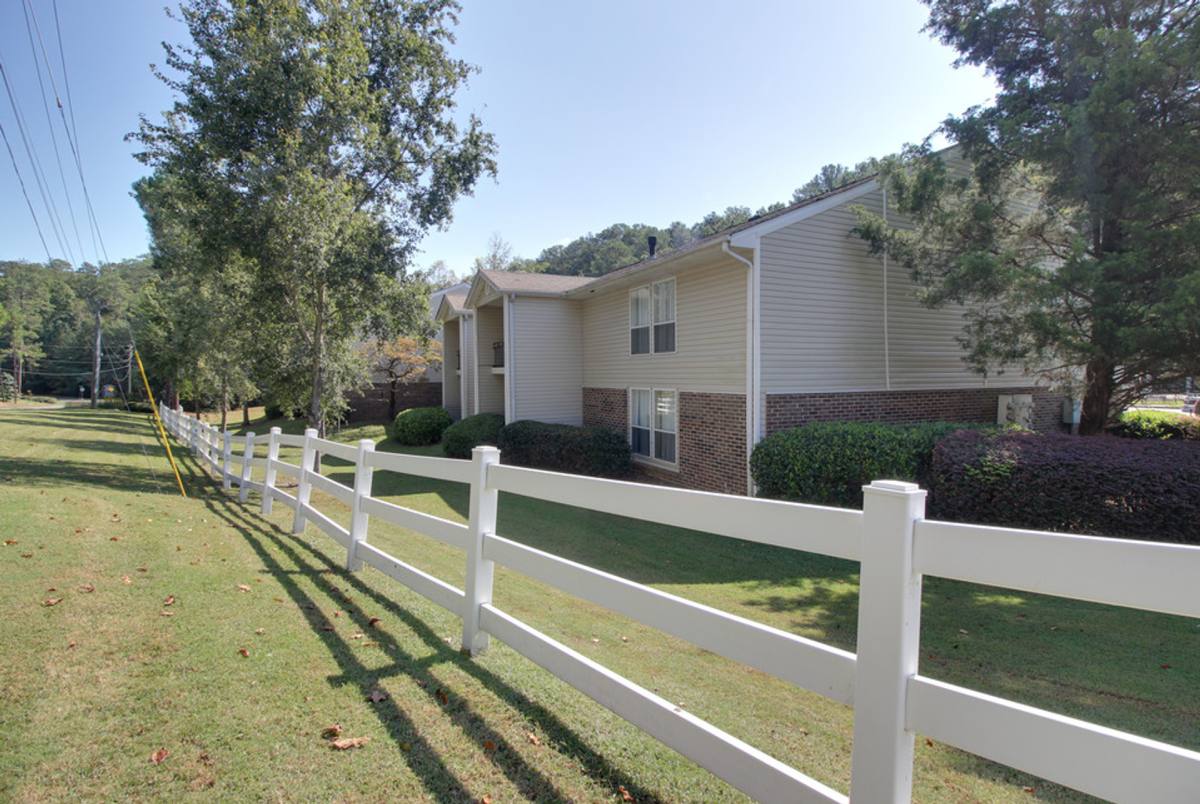 2149 Emerald Pointe Dr, Birmingham, AL 35216 - Apartment For Rent - Image 6