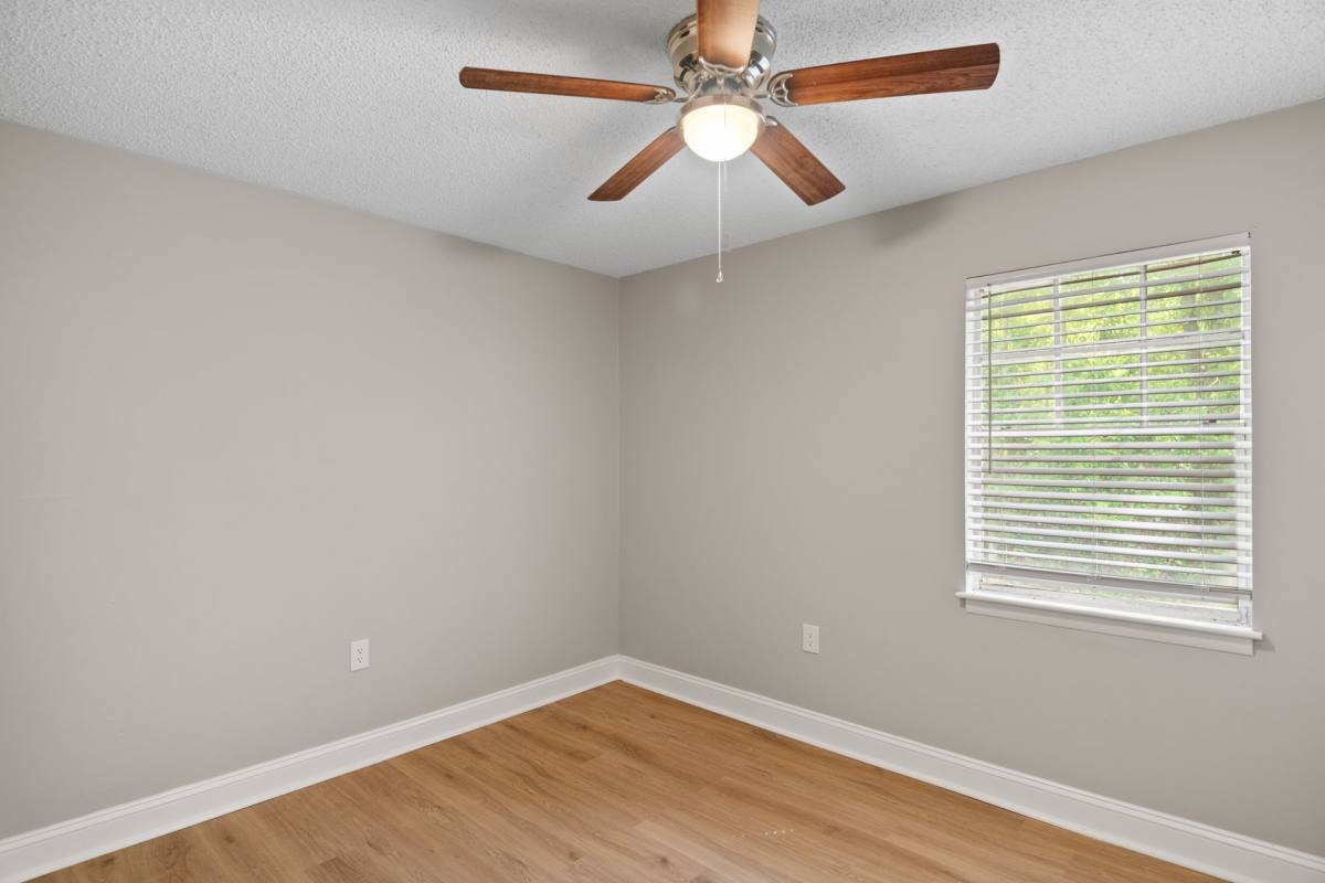 Apartment for rent at 1101 Hallbrook Dr, Columbia, SC 29209