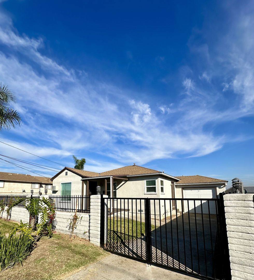 Apartment for rent at 633 S Johnson Ave, El Cajon, CA 92020