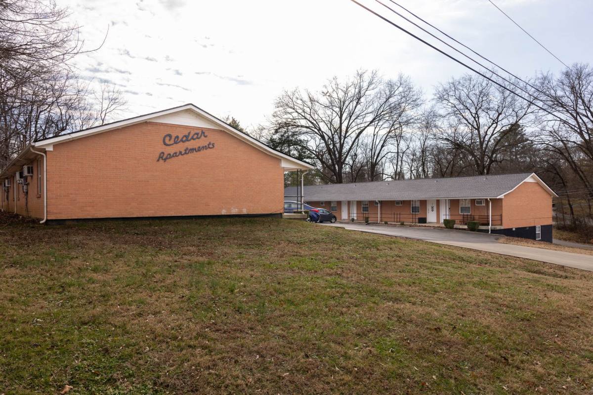 Apartment for rent at 110 Brookside Dr, Clarksville, TN 37042