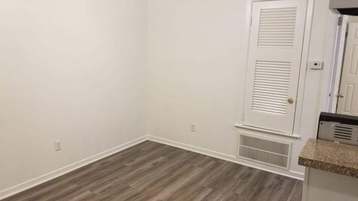 Apartment for rent at 1200 W 40th, Austin, TX 78756