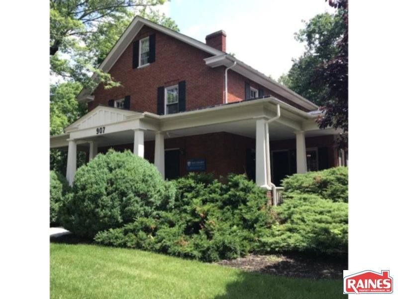 House for rent at 907 S Main St, Blacksburg, VA 24060