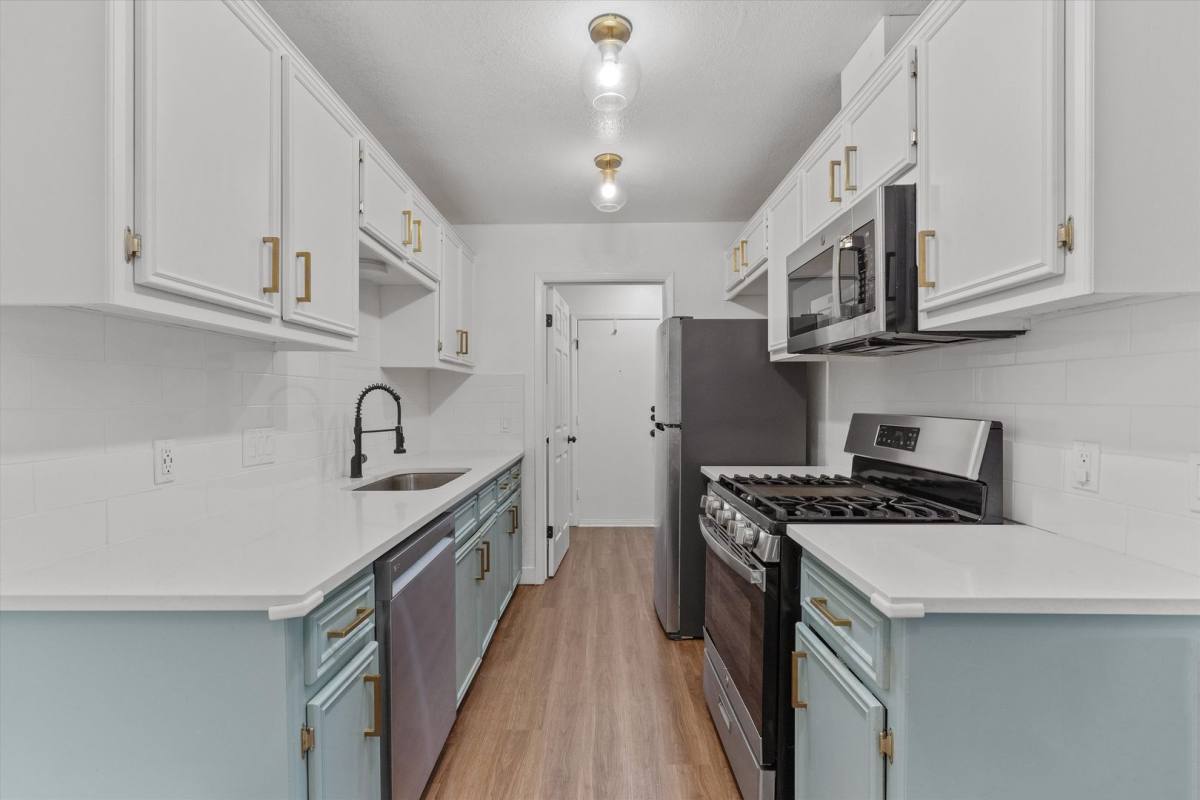 Apartment for rent at 318 Tamara Dr, Georgetown, TX 78628