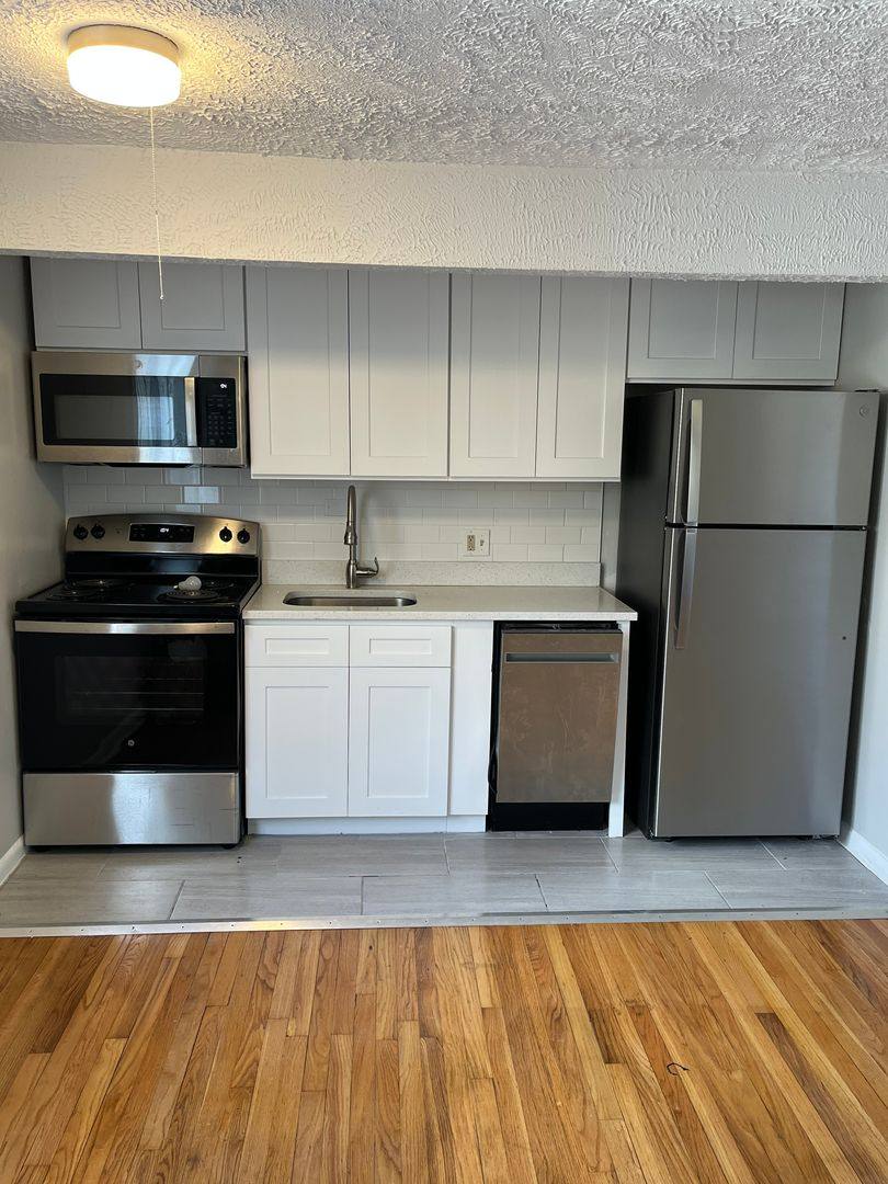 Apartment for rent at 550 Whitney Ave, New Haven, CT 06511