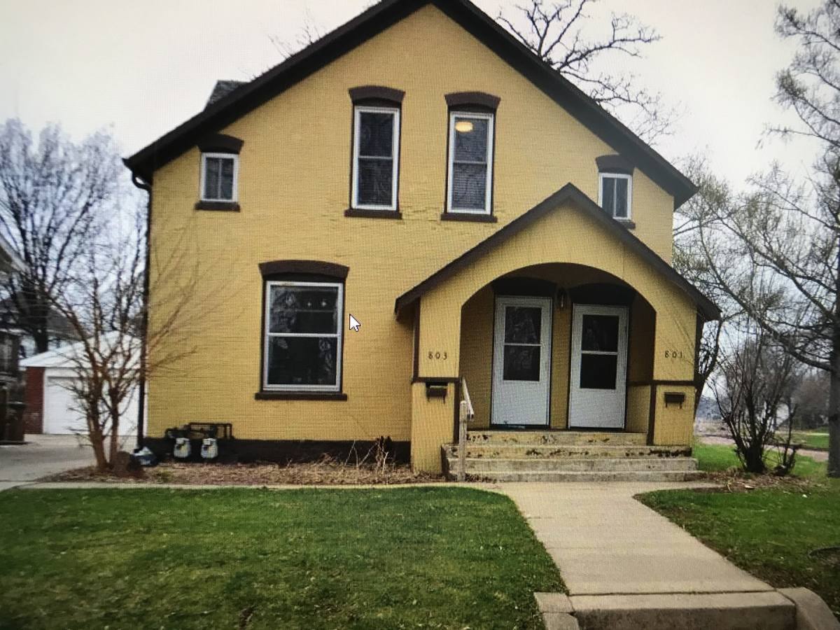 Apartment for rent at 801 S 1st Ave, Sioux Falls, SD 57104