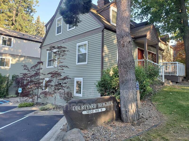 Apartment for rent at 1020 NE B St #5, Pullman, WA 99163