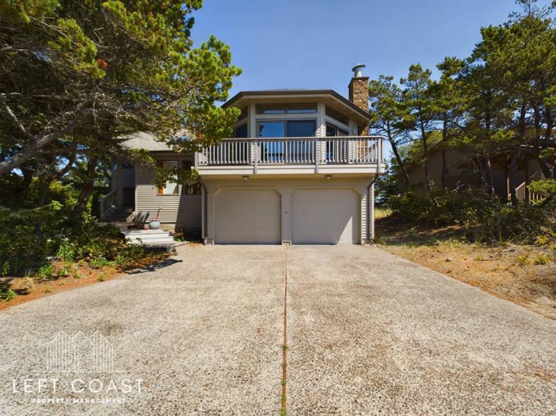 House for rent at 26 Dune Point Dr, Gleneden Beach, OR 97388