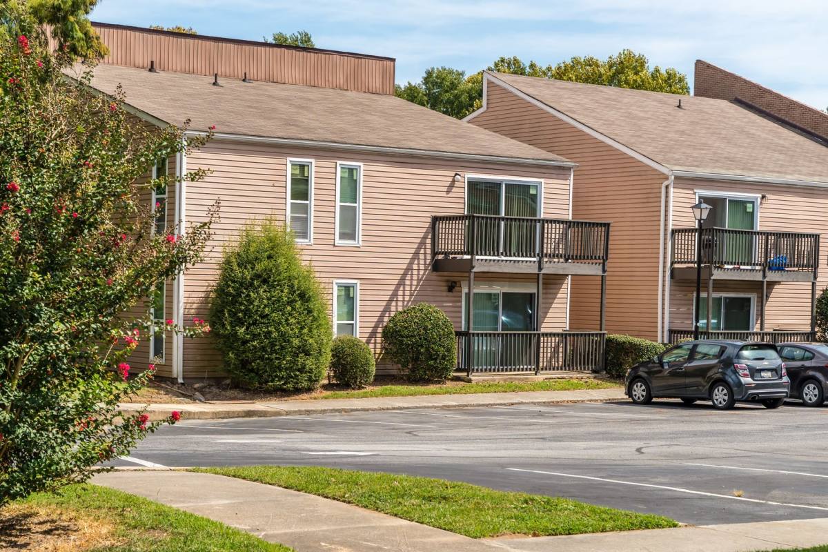 Apartment for rent at 504 S Beltline Blvd, Columbia, SC 29205