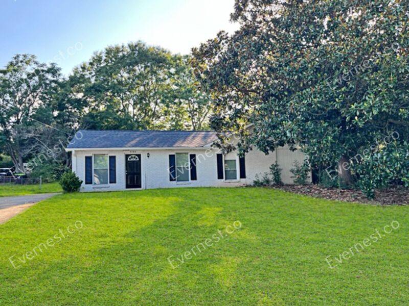 House for rent at 8789 Ashton Rd, Jonesboro, GA 30238