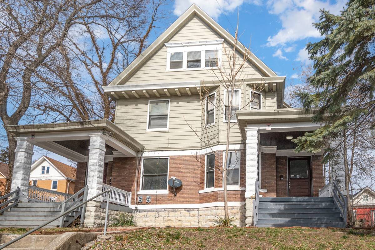 Apartment for rent at 268 Helen St, Cincinnati, OH 45219