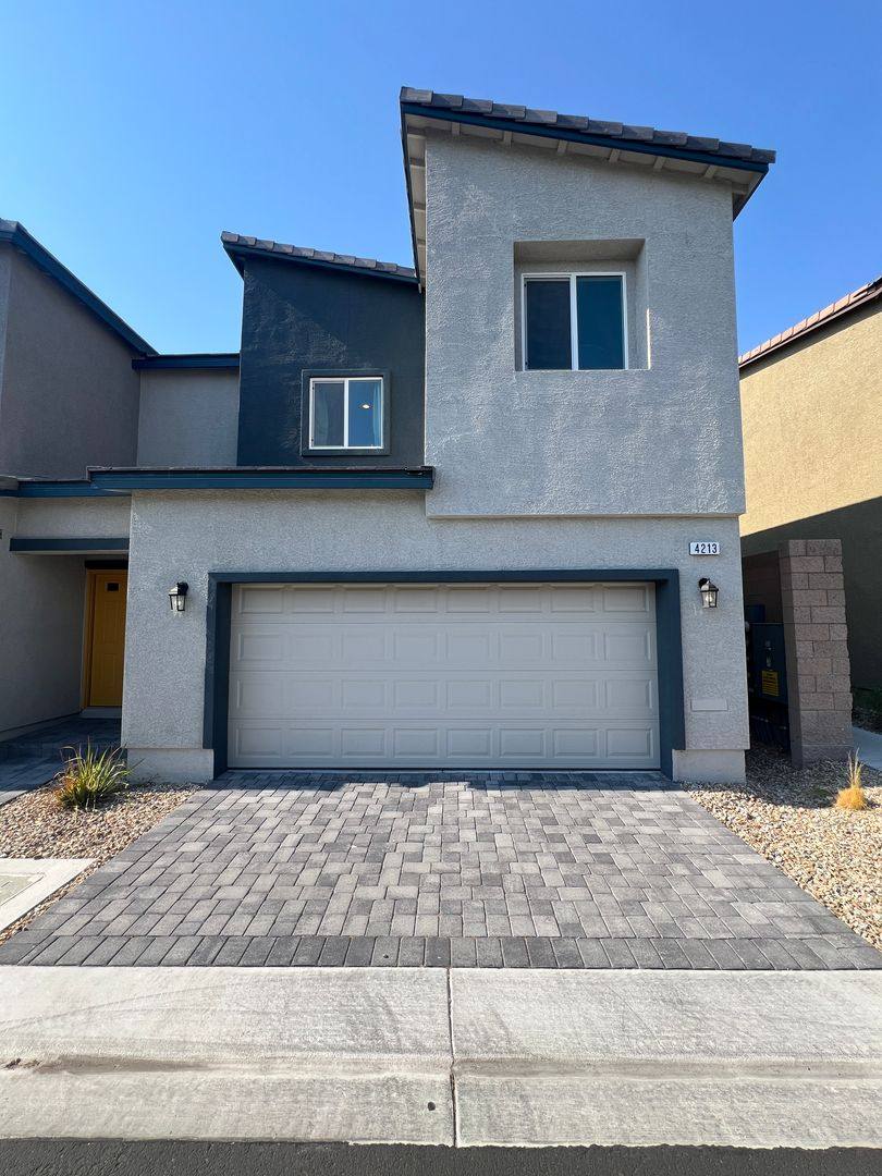 Townhouse for rent at 4213 Venus Falls Ave, North Las Vegas, NV 89084