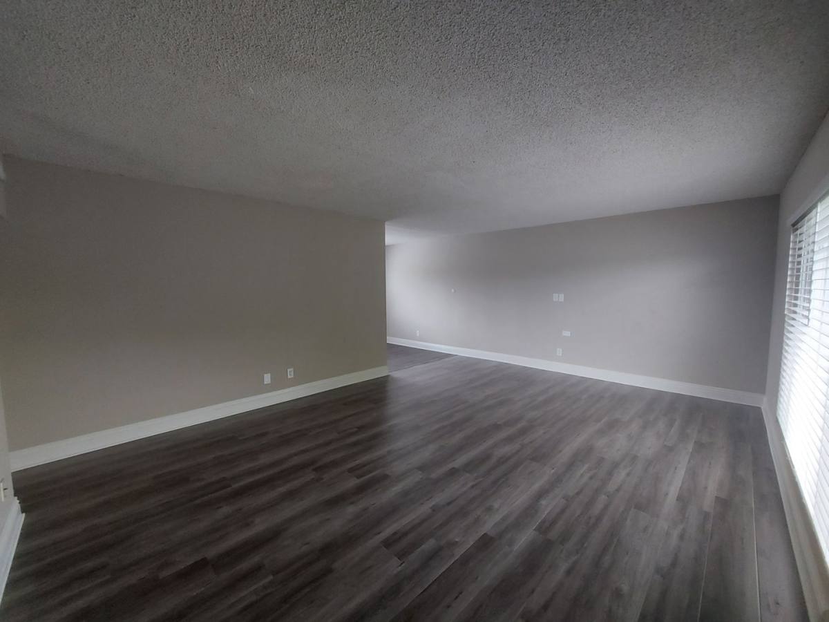 922 Park Circle, Anaheim, CA 92804