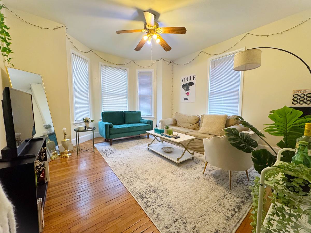 Apartment for rent at 214 Freeman St #1, Brookline, MA 02446