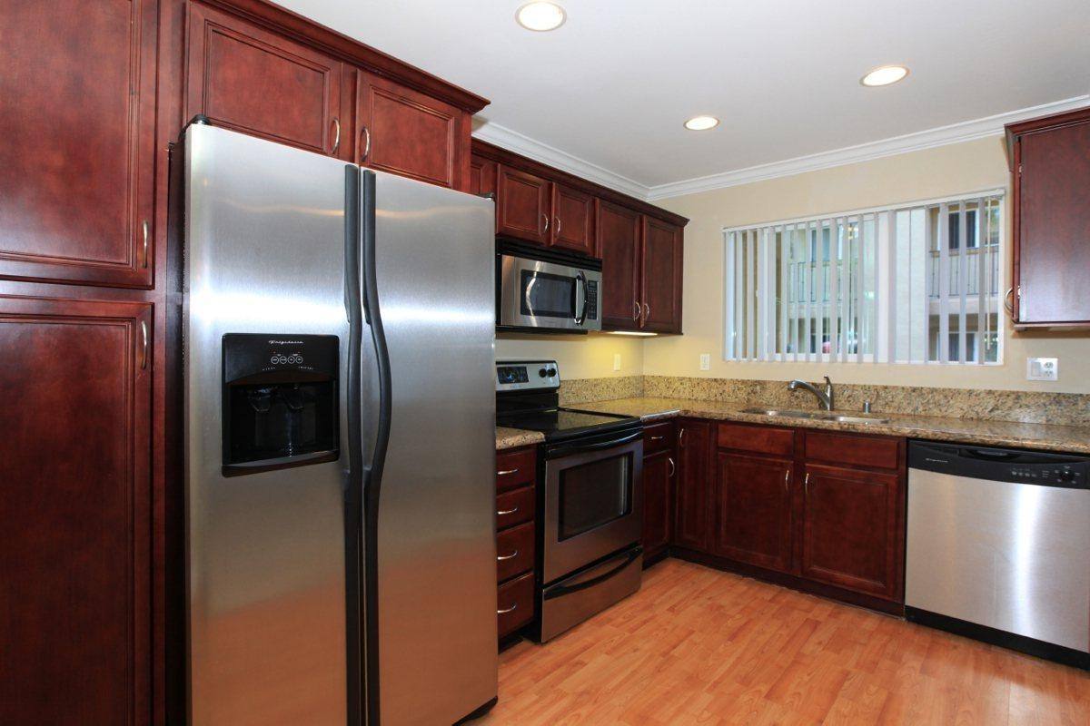 Apartment for rent at 549 Graves Ave, El Cajon, CA 92020