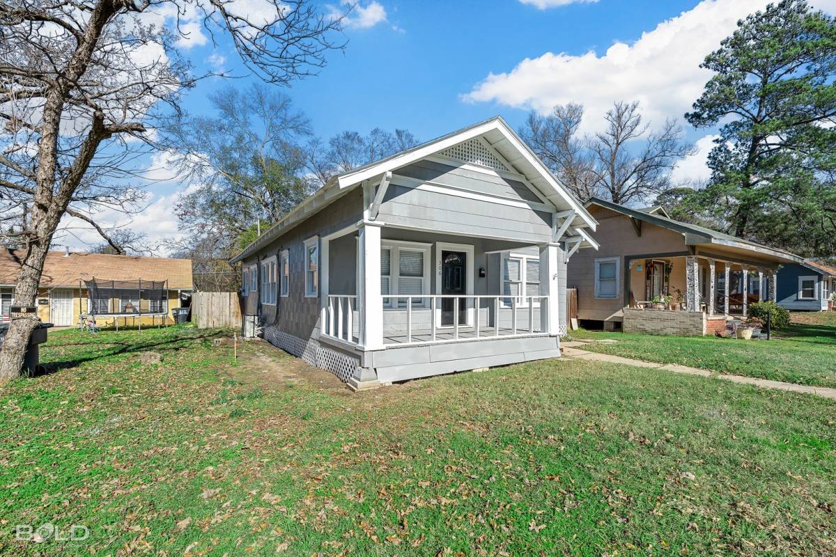 House for rent at 306 Wilkinson St, Shreveport, LA 71104