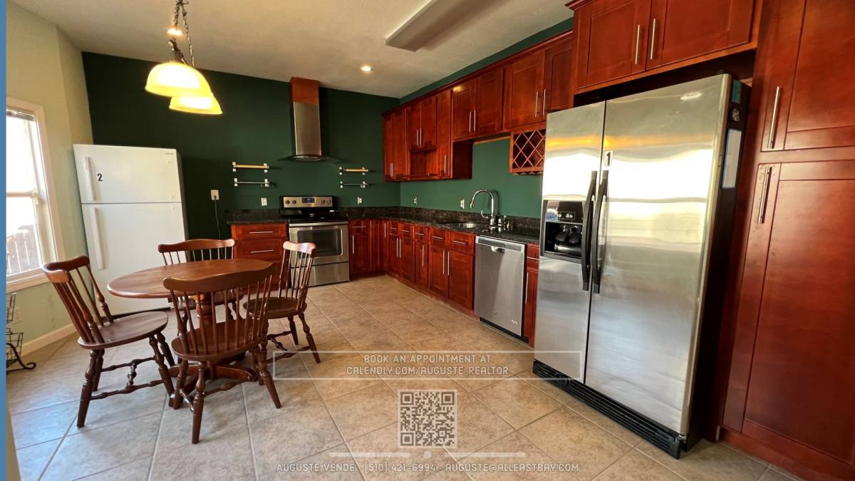 House for rent at 862 54th St, Emeryville, CA 94608
