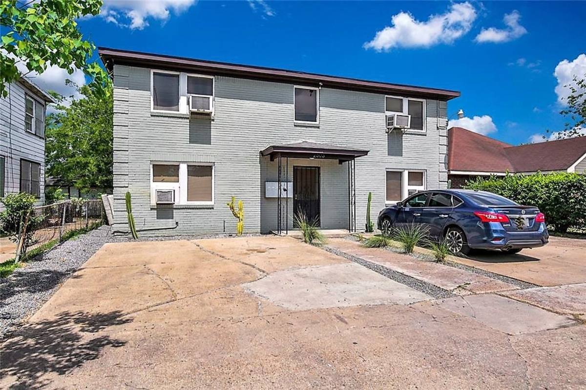 House for rent at 2303 Rosewood St, Houston, TX 77004