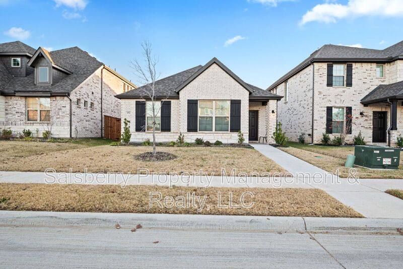 House for rent at 16924 Post Cedar Dr, Justin, TX 76247