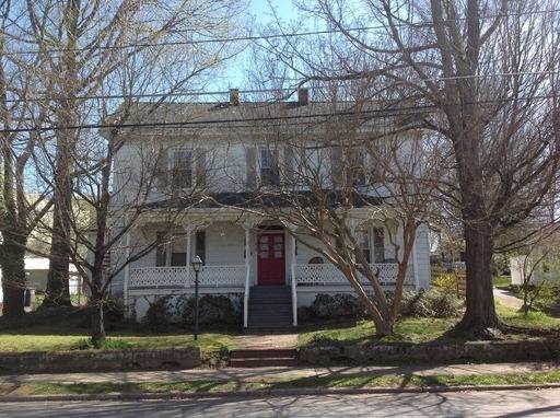 Apartment for rent at 918 Franklin St, Winston Salem, NC 27101