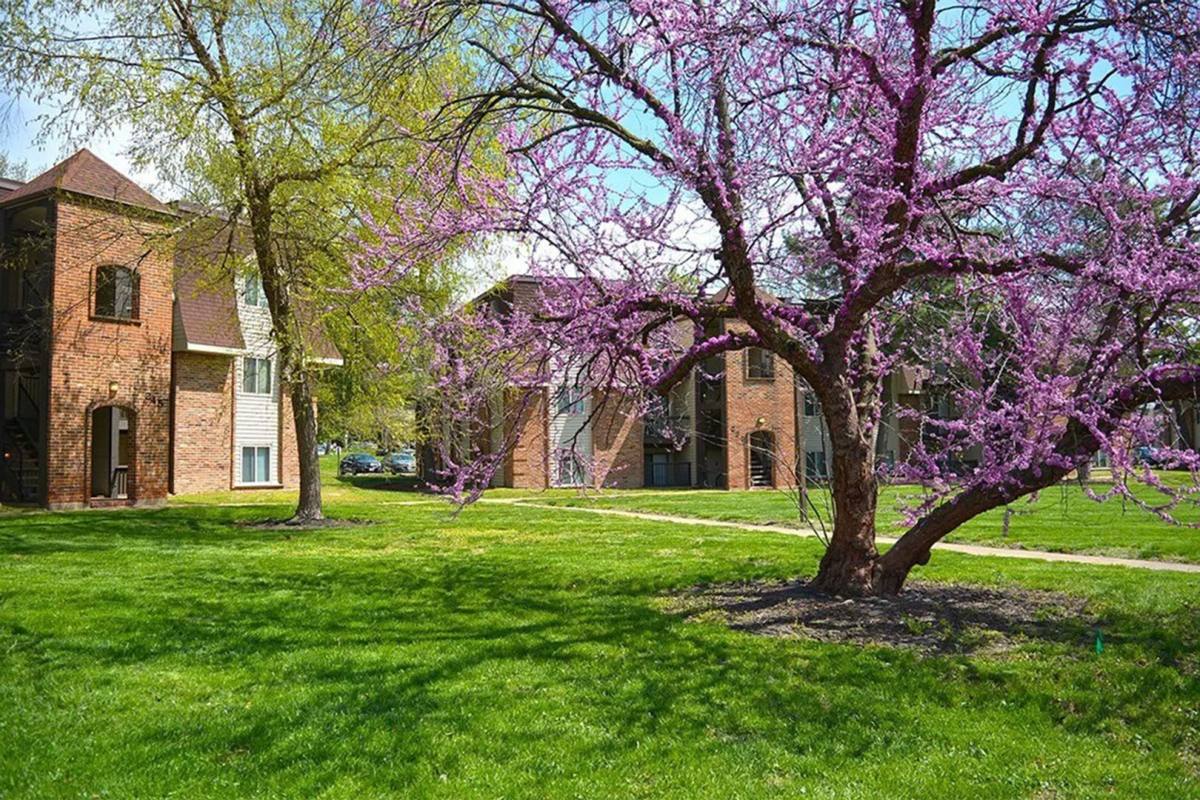 Apartment for rent at 240 Chapel Ridge Dr, Hazelwood, MO 63042