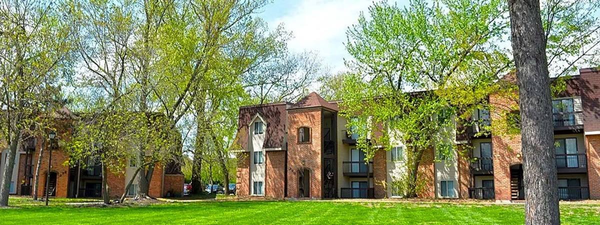 Apartment for rent at 240 Chapel Ridge Dr, Hazelwood, MO 63042