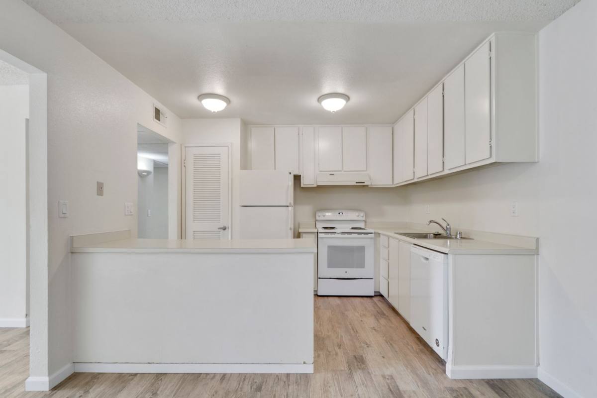 Apartment for rent at 1050 Lake Blvd, Davis, CA 95616