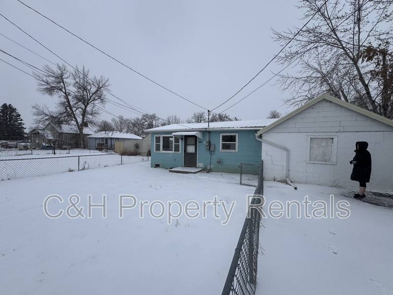 2810 1 2 8th Ave S, Billings, MT 59101