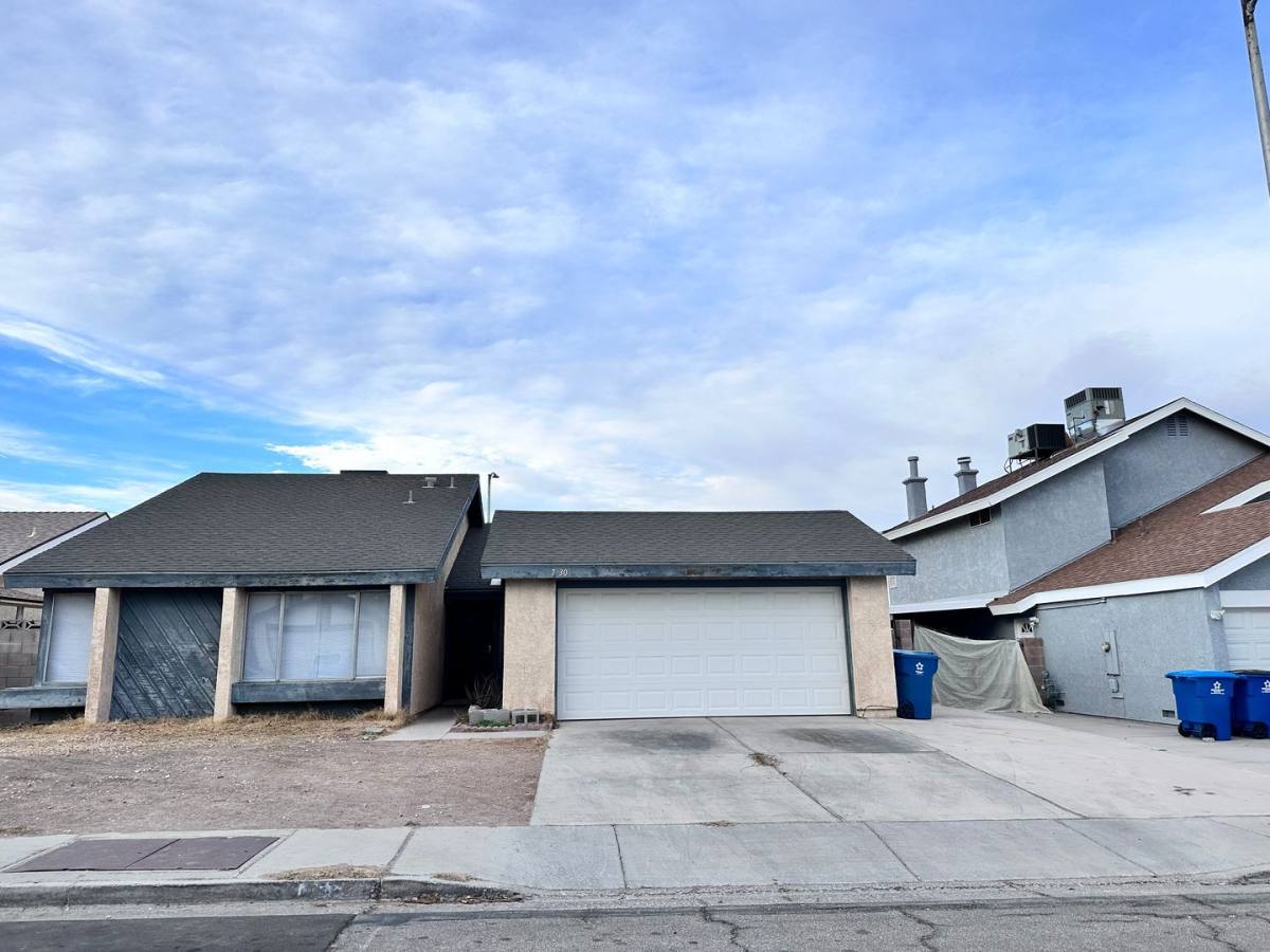 House for rent at 7130 Mountain Moss Dr, Las Vegas, NV 89147