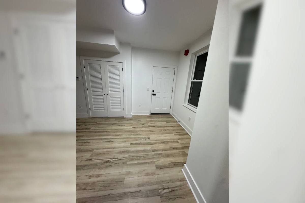 House for rent at 263 Littleton Ave #2, Newark, NJ 07103